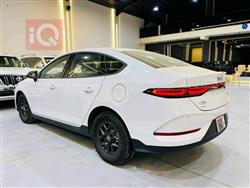 بي واي دي Qin Plus